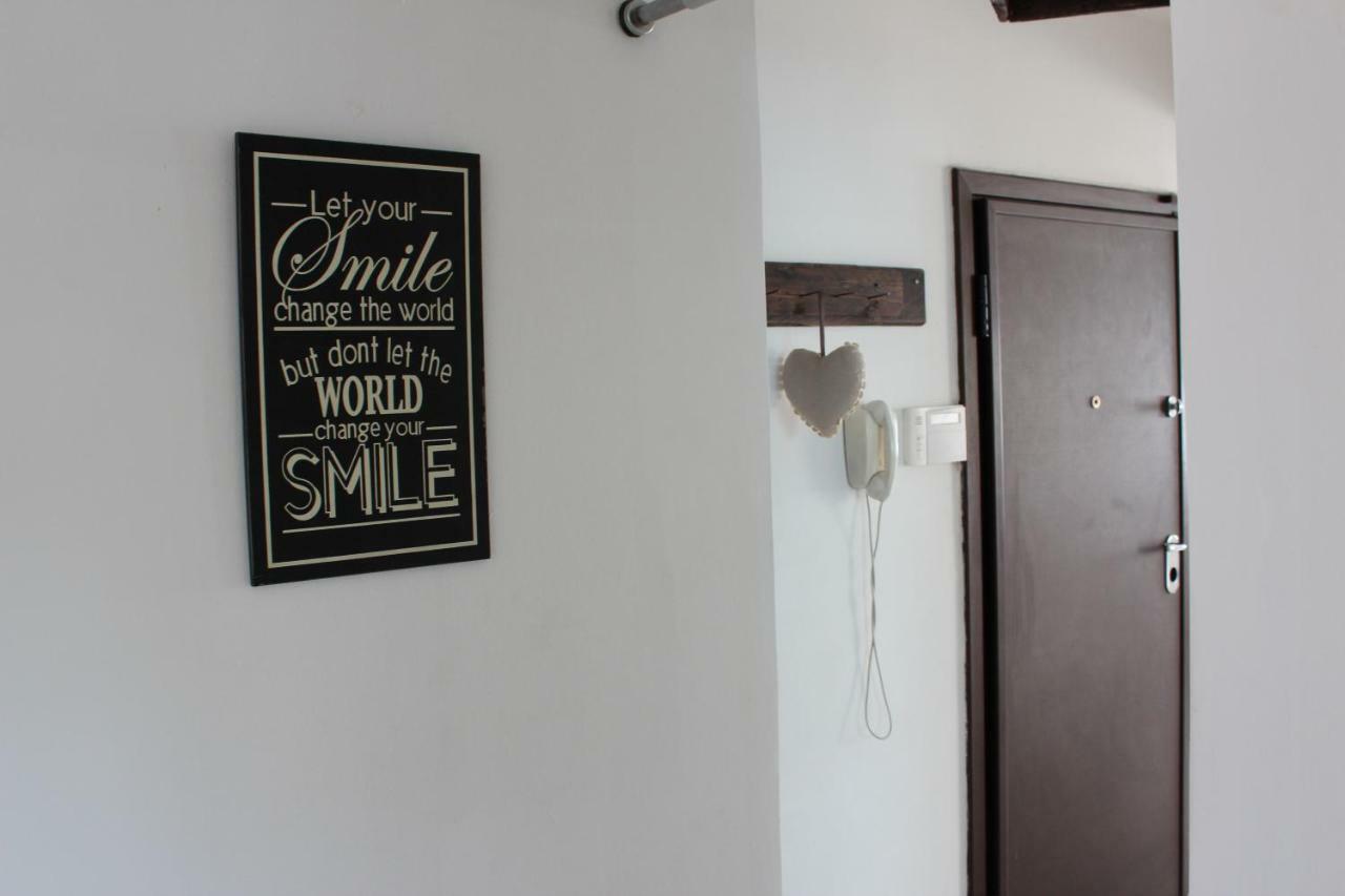 Apartment Glabur - The Cozy 2 Bdr - City, Free Parking & Wifi, Welcomes You!!! *