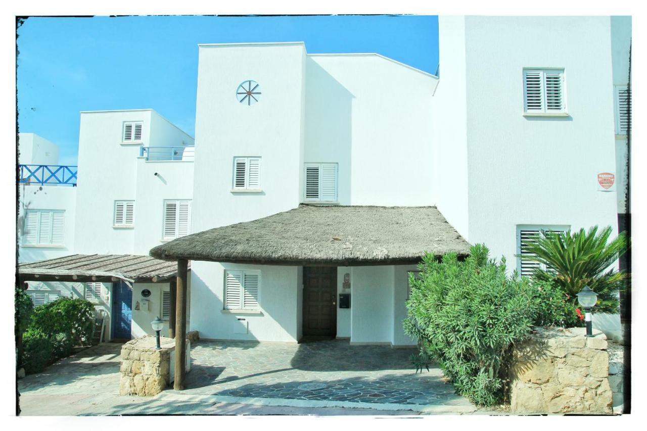 Sea Front Vera * Klorakas