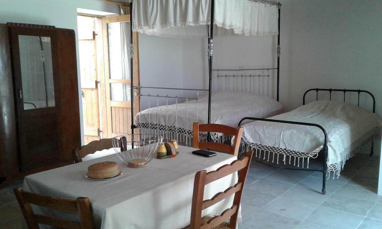Christiana's Stone Apartamento *