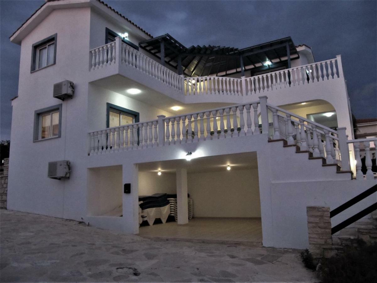 Holiday home Dioni Coral Bay