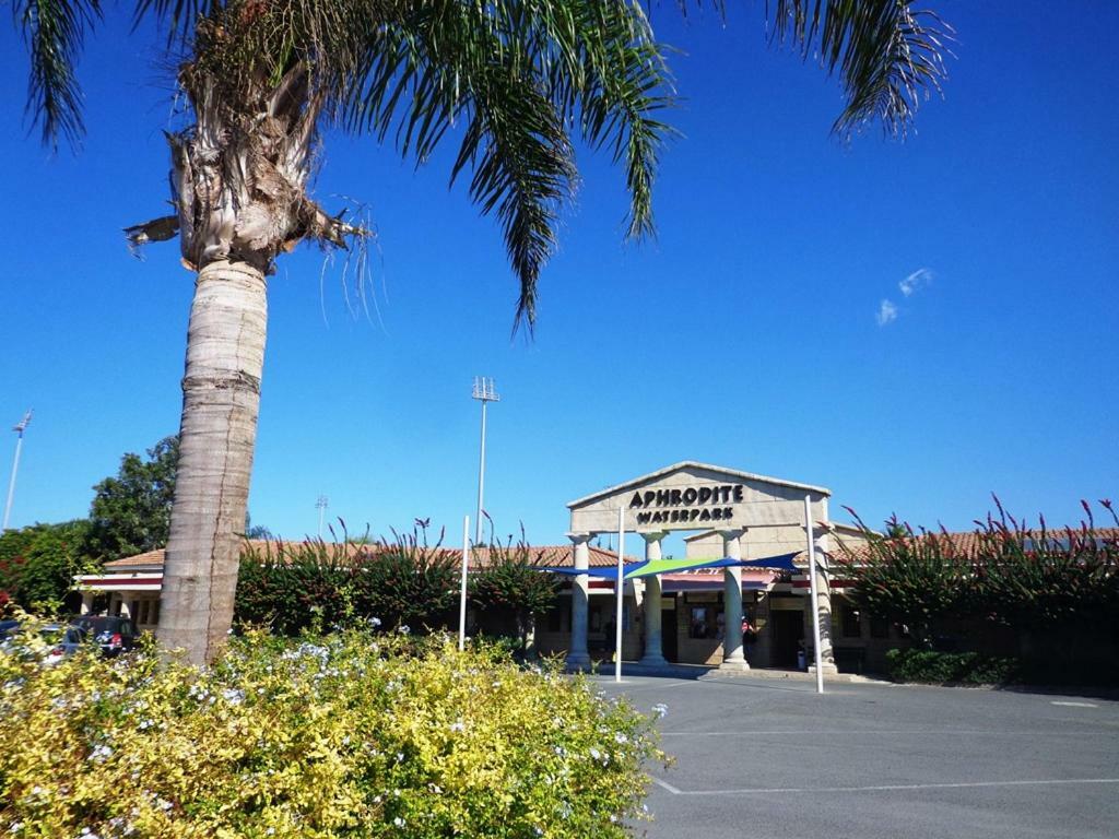 Holiday home Elysia Park Modern Townhouse Paphos