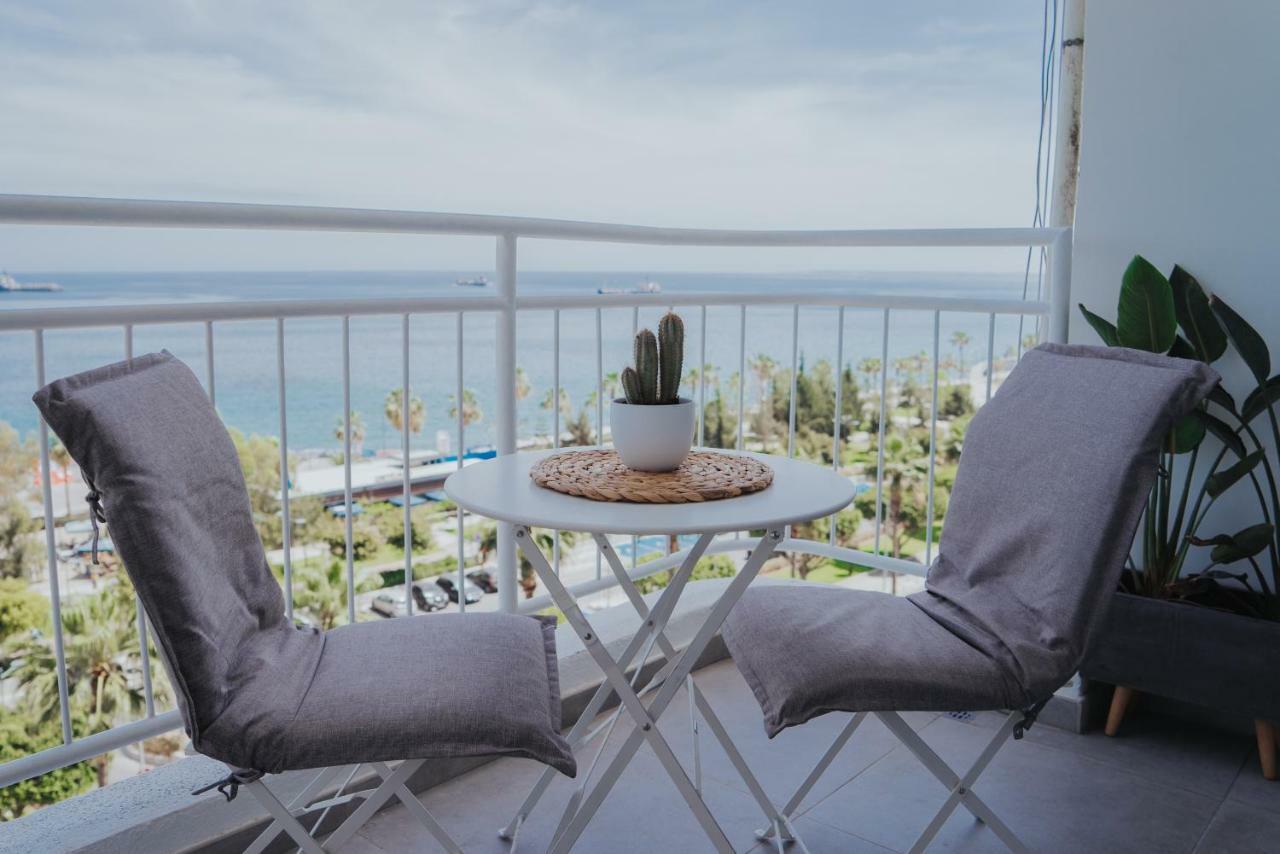 Just A Seaview Apt. * Location * Center * Appartement Limasol