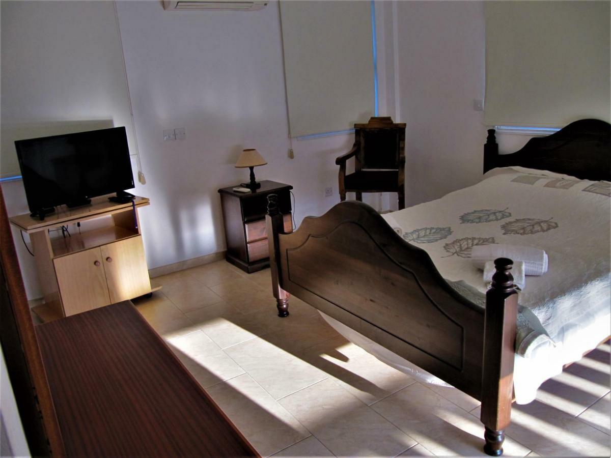 Dioni Holiday home *