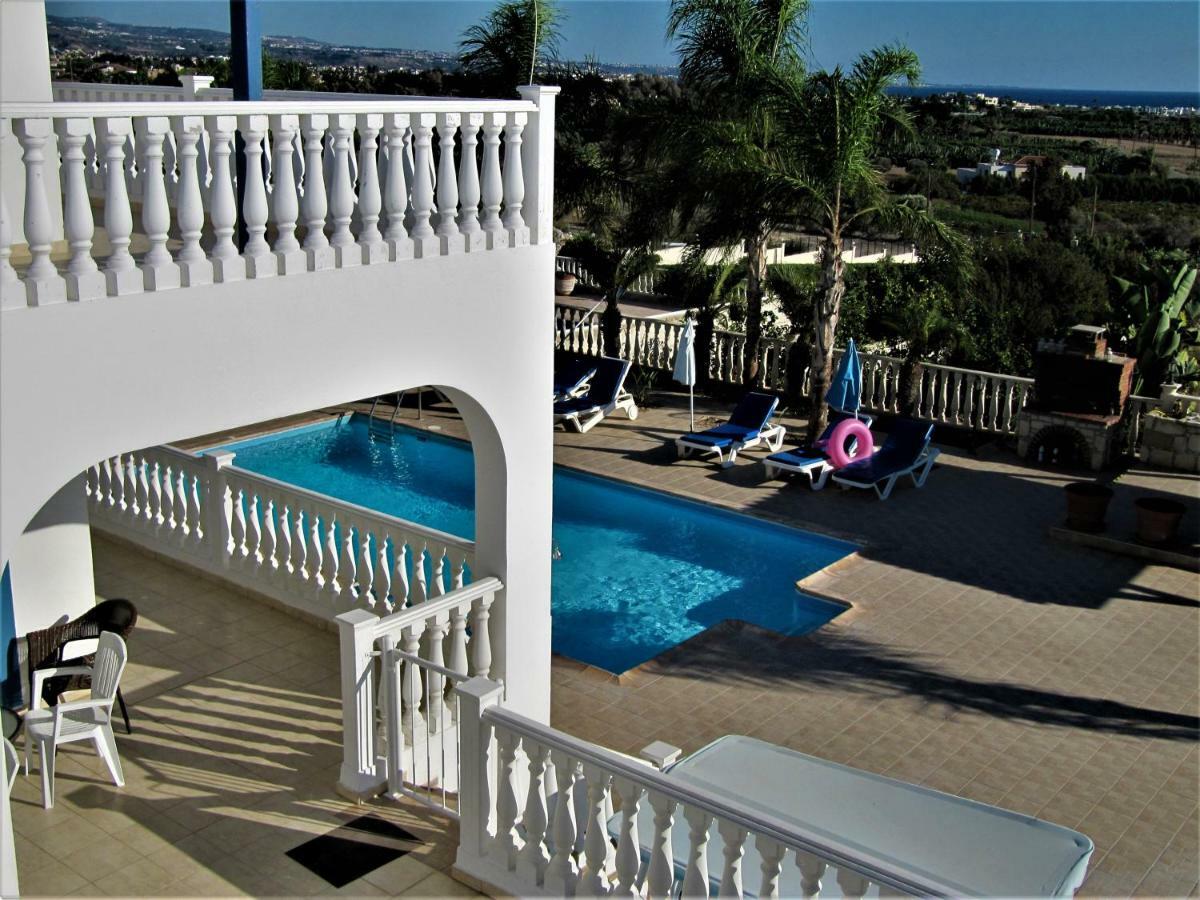 Holiday home Dioni