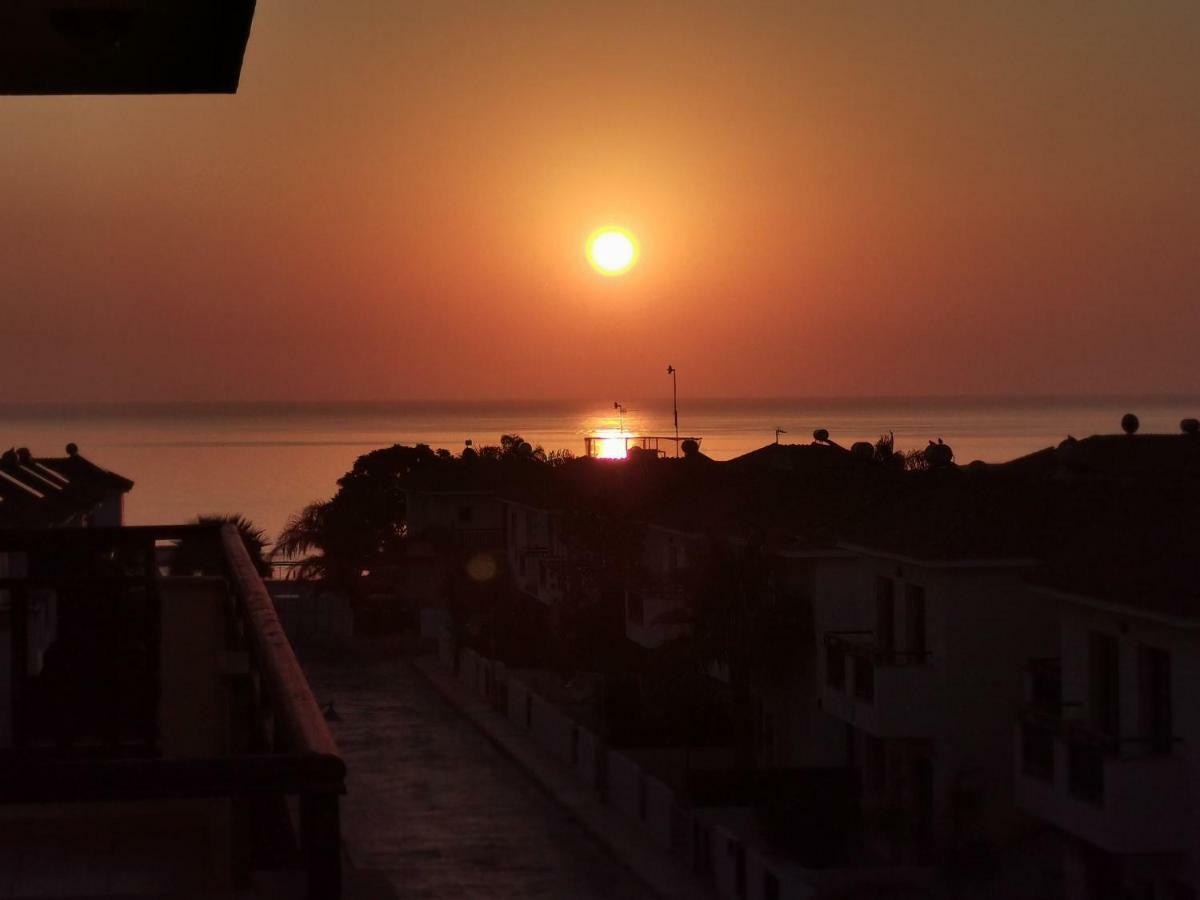Sea View *