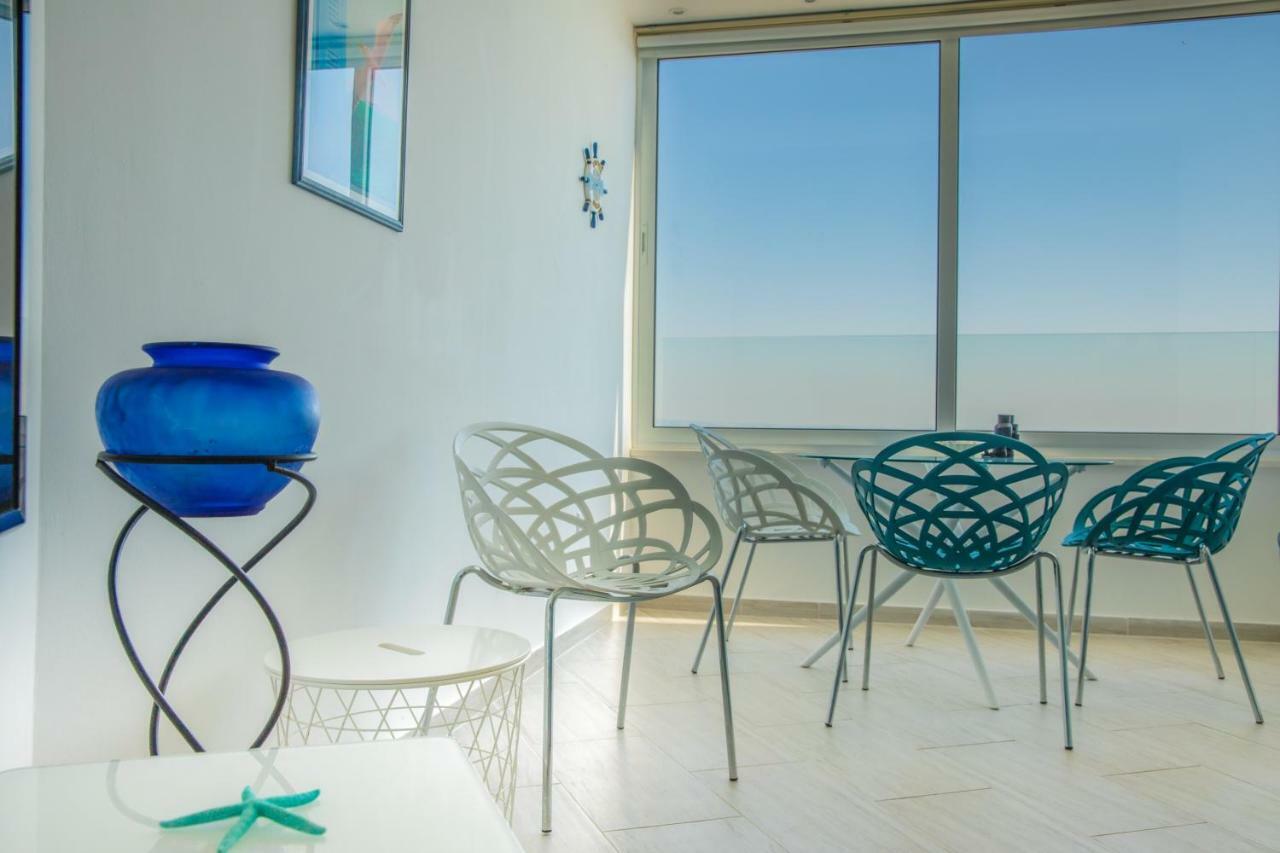 Luxury Penthouse 1br-seafront-seasonal Pool-central Apartment *