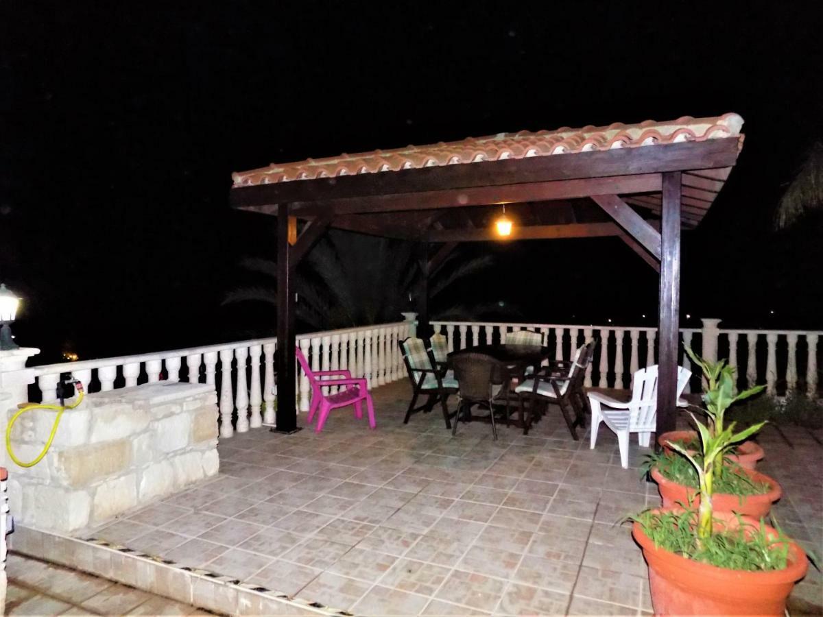 Dioni Holiday home