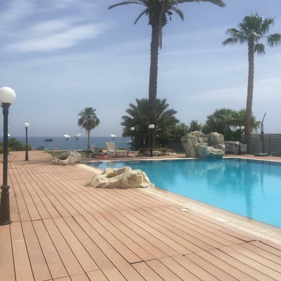 Pallinio Court 402 Fig Tree Bay- Beach, Iasonos Str 7a Apartment