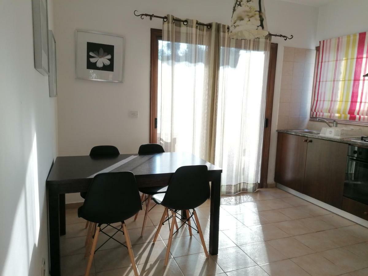 Avra Family Maisonettes Apartment Polis