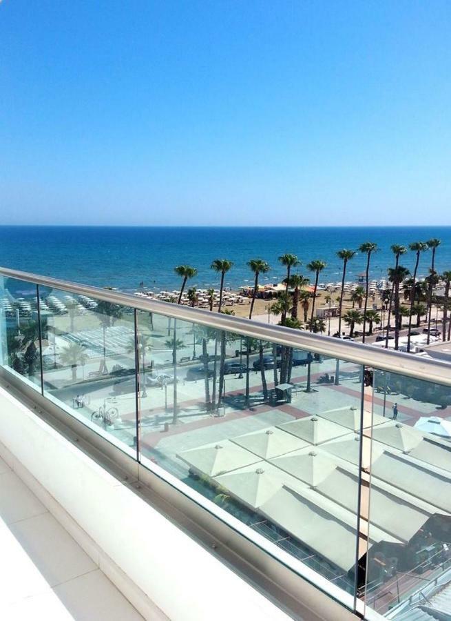 Apartment 2b Seafront Boutique Finikoudes Beach