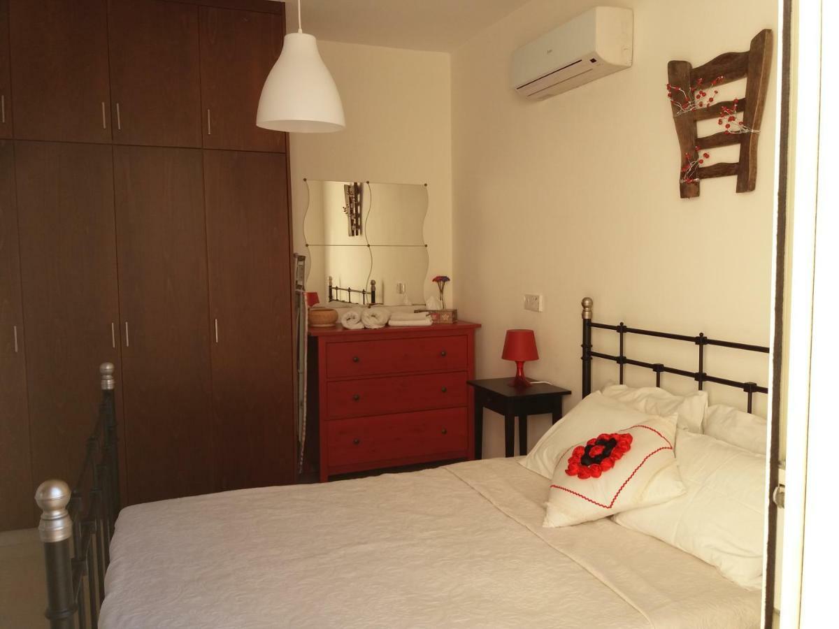 Loggin Holiday House Peyia