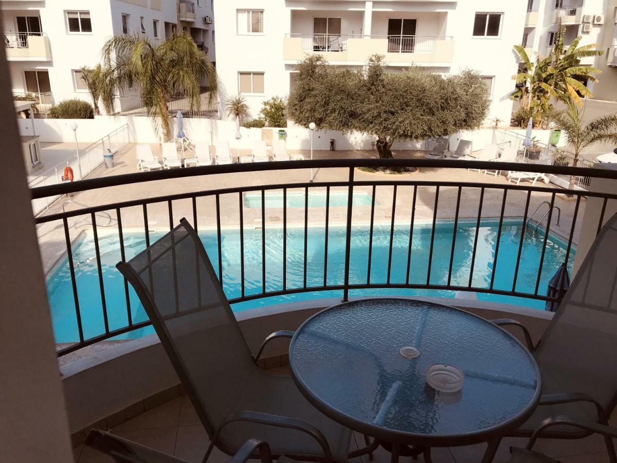 Oceania Bay Village *