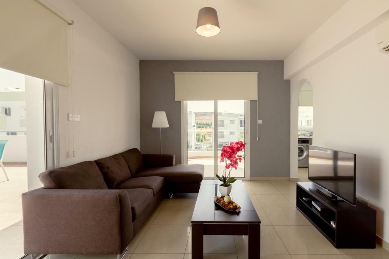Oceania Bay Village Aparthotel Pyla