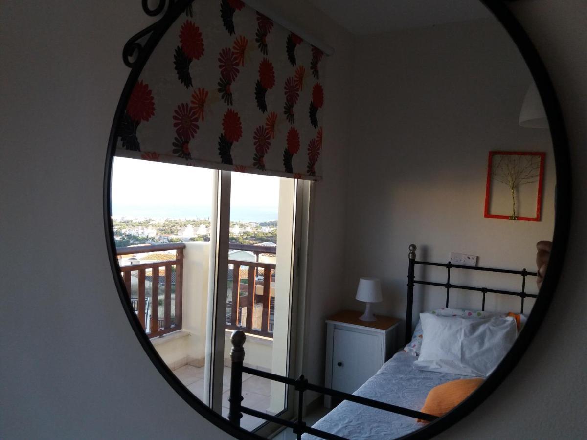 Loggin Holiday House Peyia