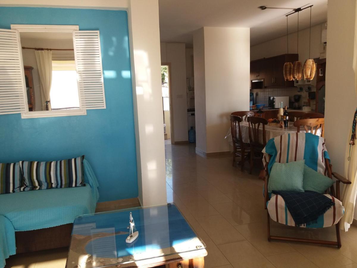 Loggin Holiday House Peyia