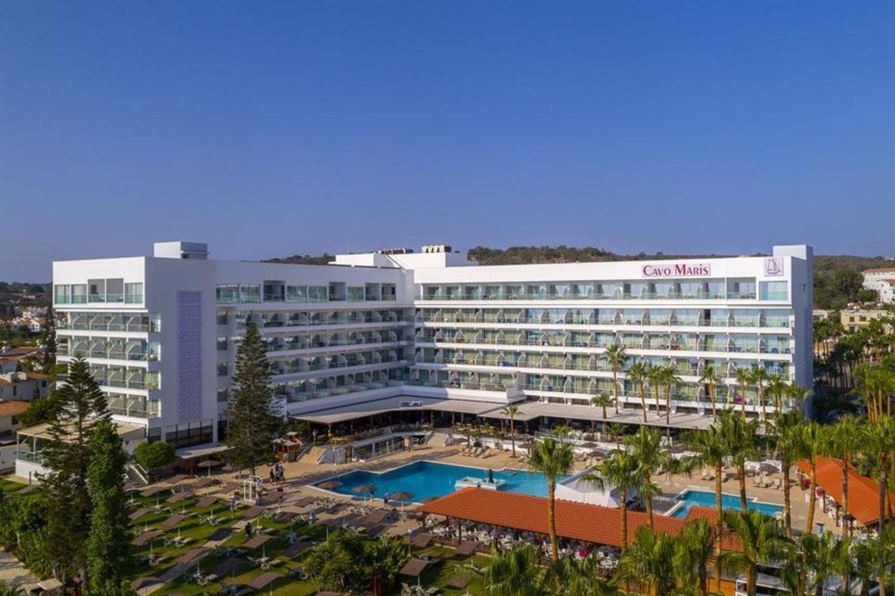 Cavo Maris Hotel