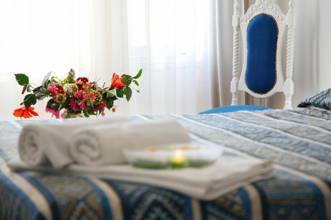 Hotel Opera *