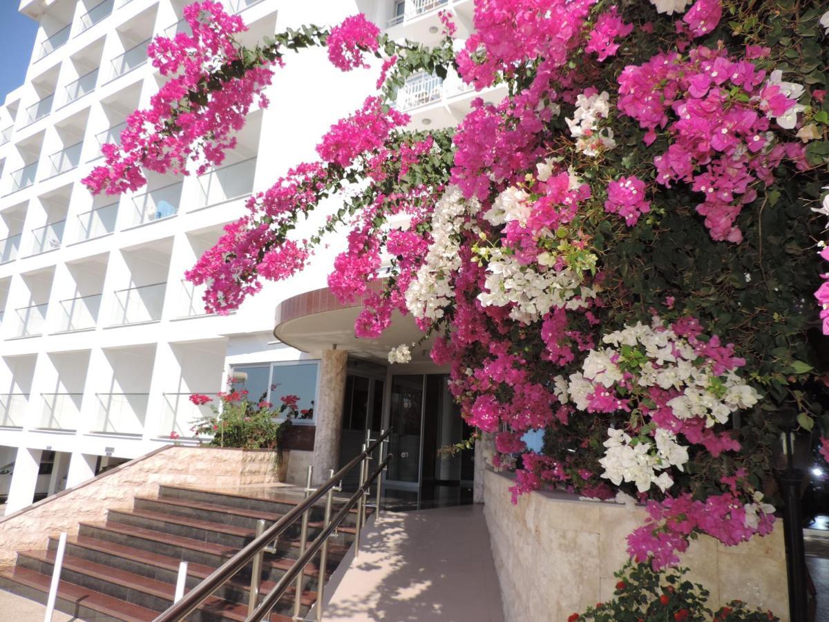 Corfu Hotel