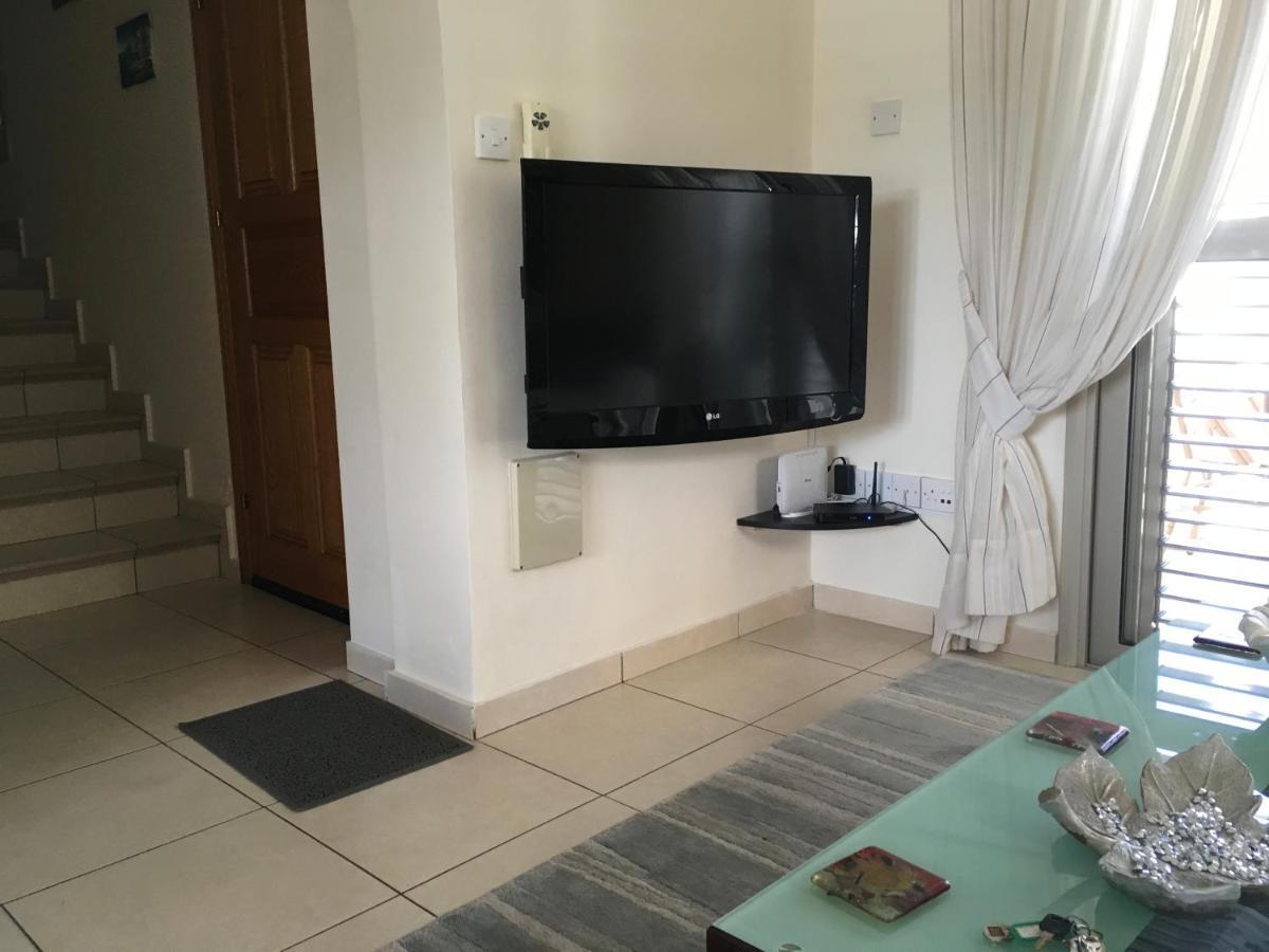 Villa Tala View