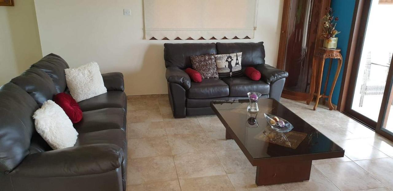 Apartamento Joanna Sunset Apts Pomos