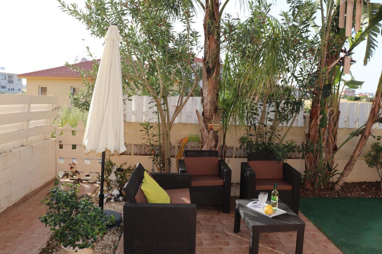 Garden Art Apartment Perivolia