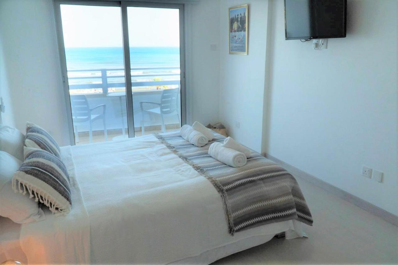 Seaview Luxury Apartment