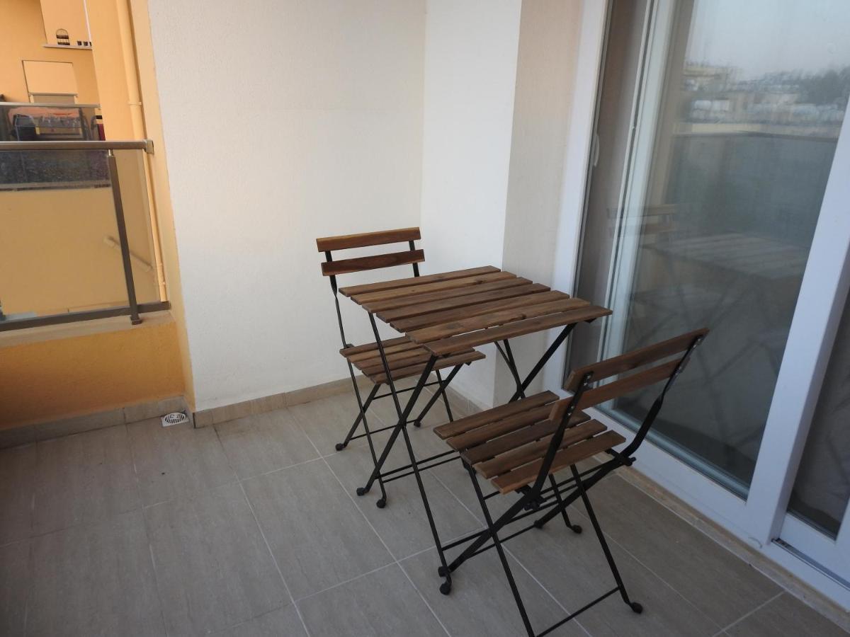 Alp Apartment *