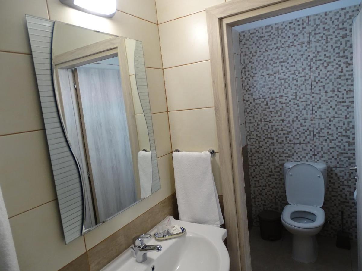 Proteas Mare Apartment *