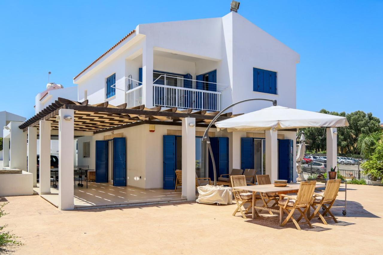 Villa Phaedrus Living: Seaside Luxury Anafi