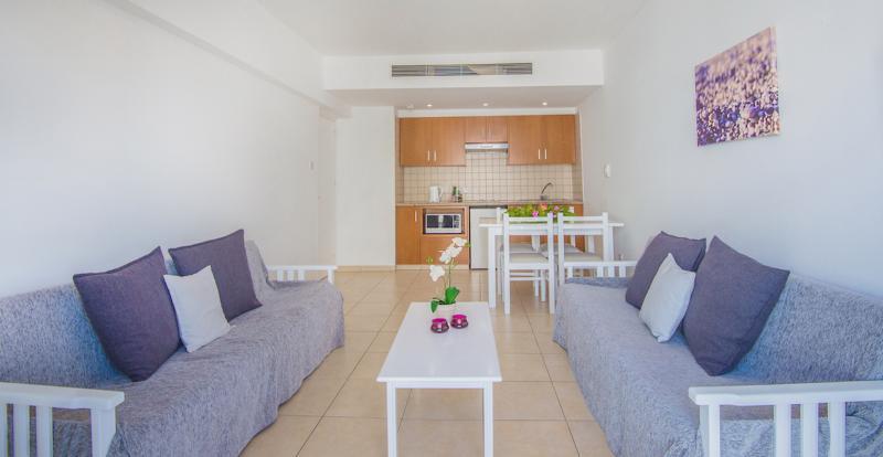 Alva Aparthotel 3*