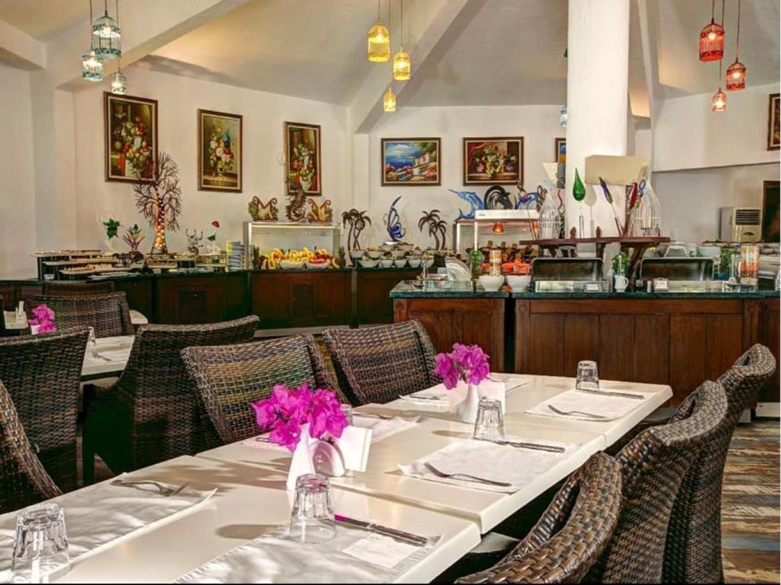 Merit Cyprus Gardens Seafront & Beach & Casino Hotel