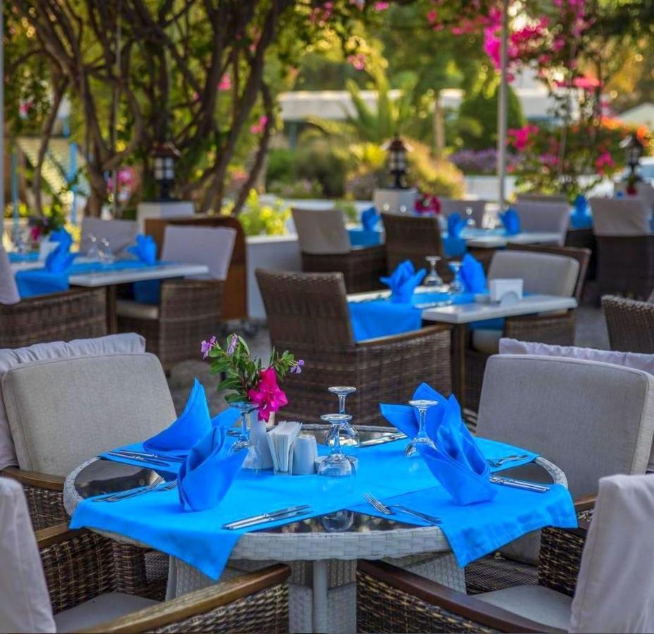 Merit Cyprus Gardens Seafront & Beach & Casino Trikomo