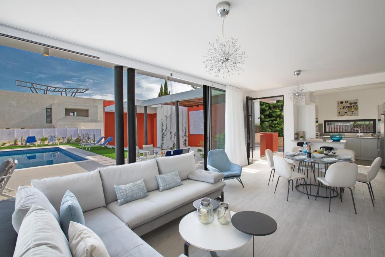 Colour Residences *