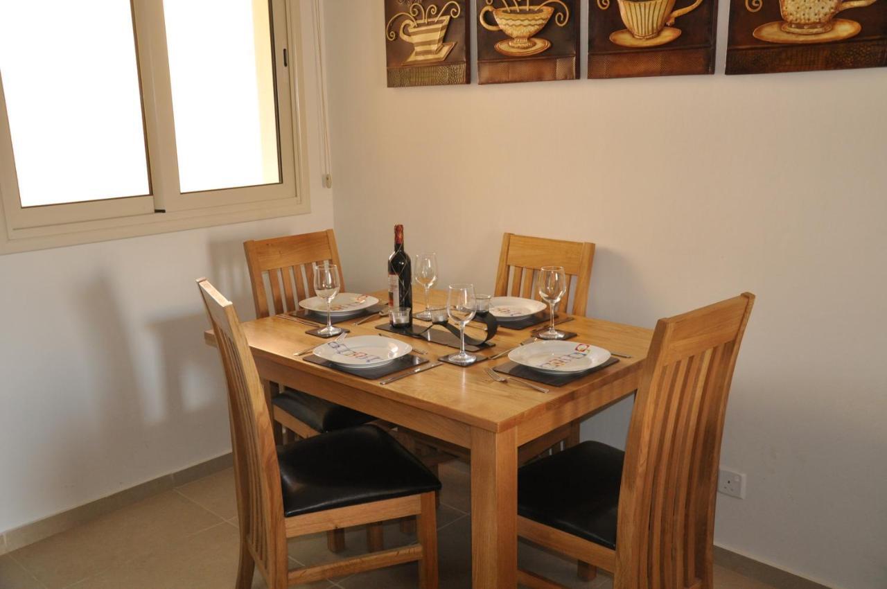 2 Bed, 2 Bath In * Mandria (Paphos)