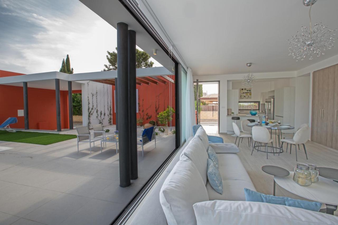 Colour Residences Villa *