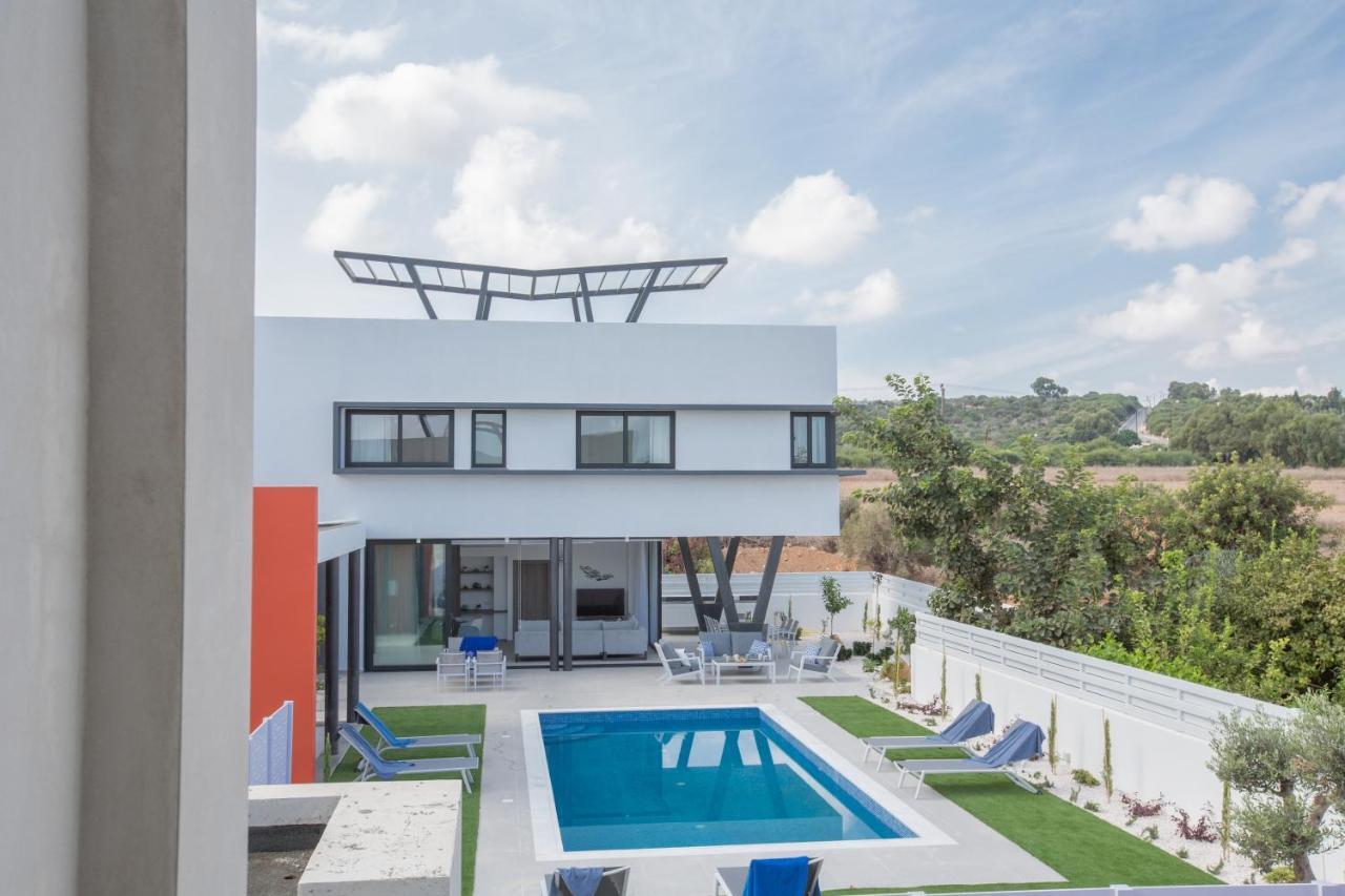 Colour Residences Villa *