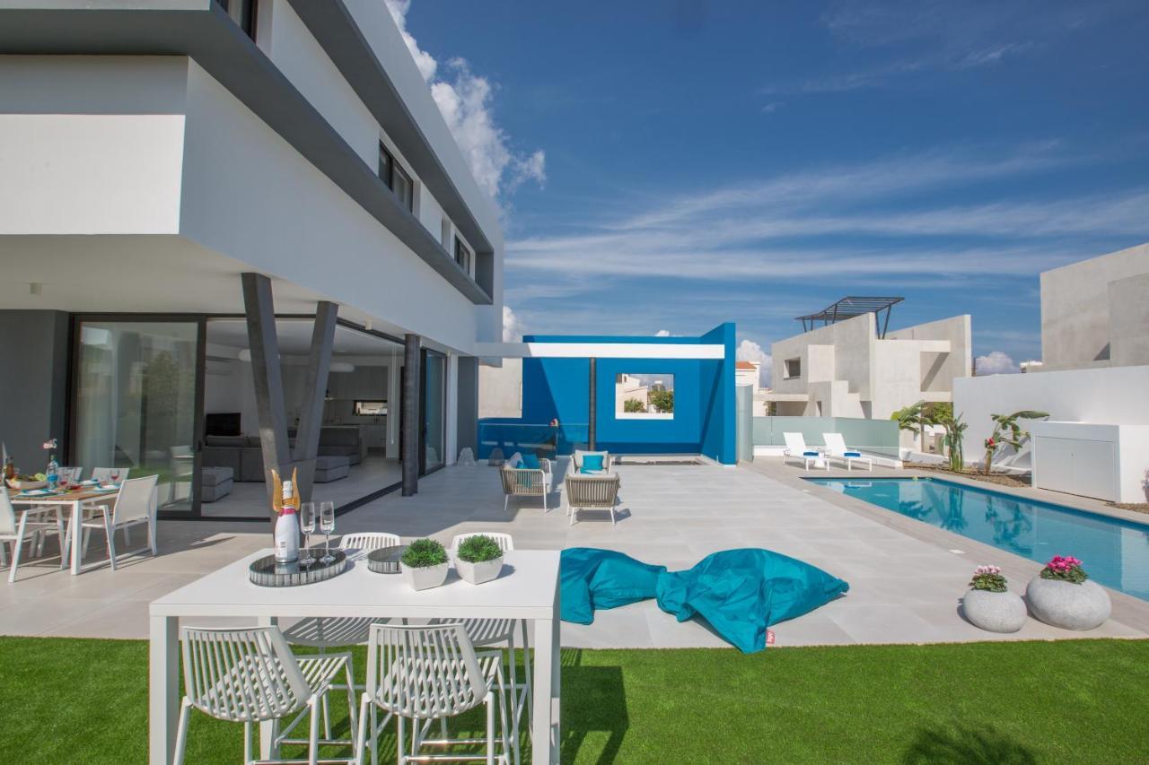 Villa Colour Residences