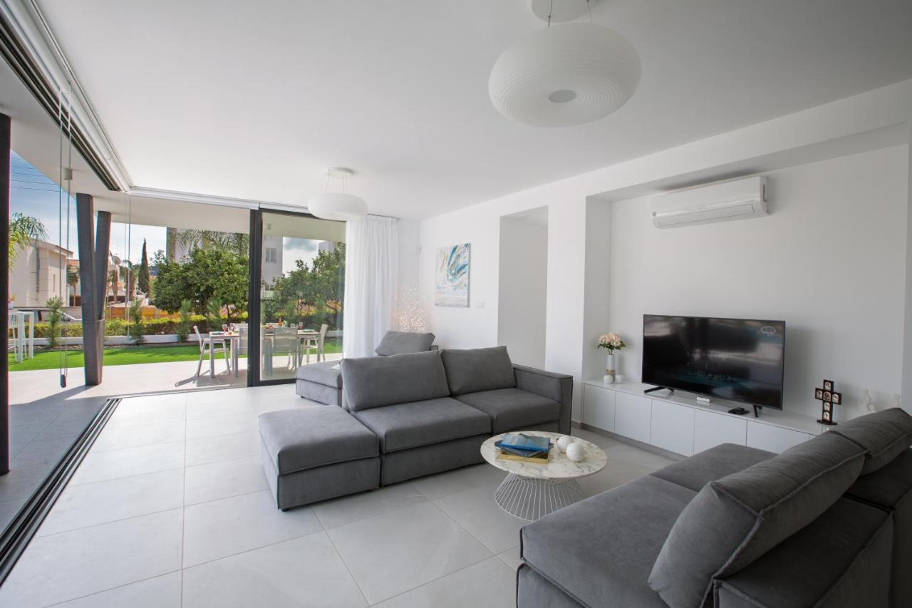 Colour Residences Villa Protaras