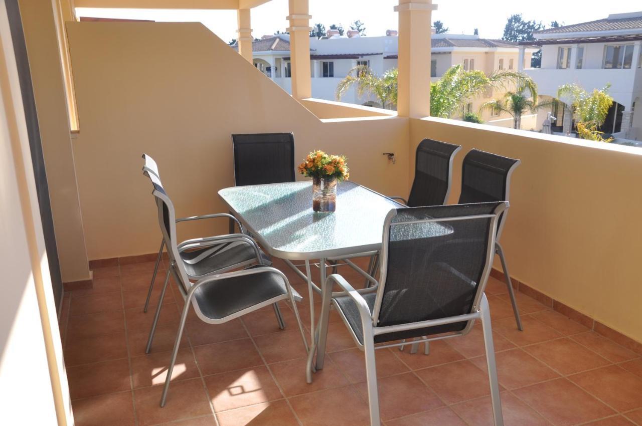 2 Bed, 2 Bath In Appartement