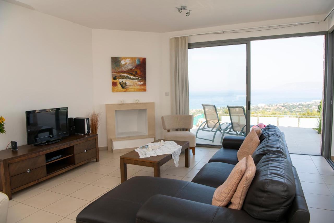 Esprit 25 Latchi Villa Polis