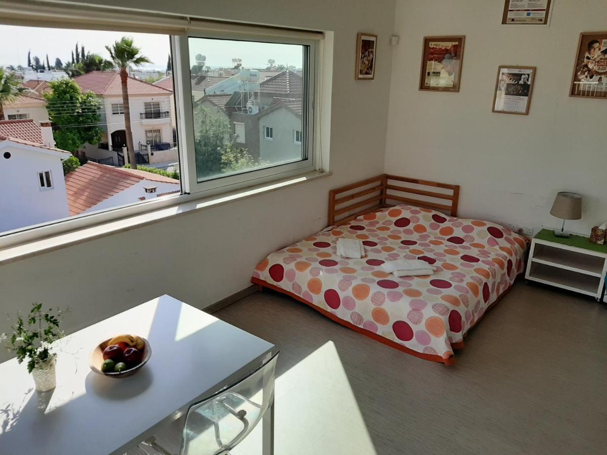 Sea View Apartment *