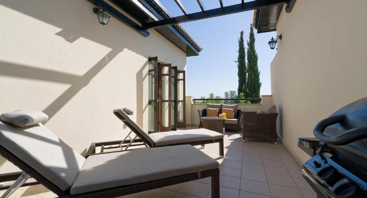 Apartment 1 Bedroom Nesoi With Sea And Golf Views, Aphrodite Hills Kouklia