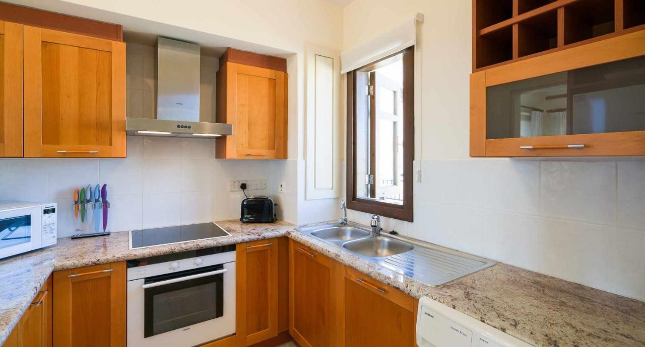 Apartment 1 Bedroom Nesoi With Sea And Golf Views, Aphrodite Hills
