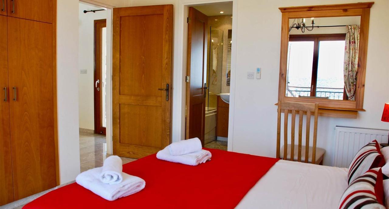4 Bedroom Kourion With Private Pool, Aphrodite Hills Villa