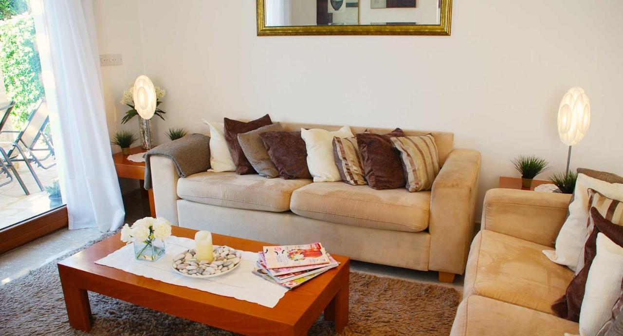 3 Bedroom Cardia With Private Pool, Aphrodite Hills Villa