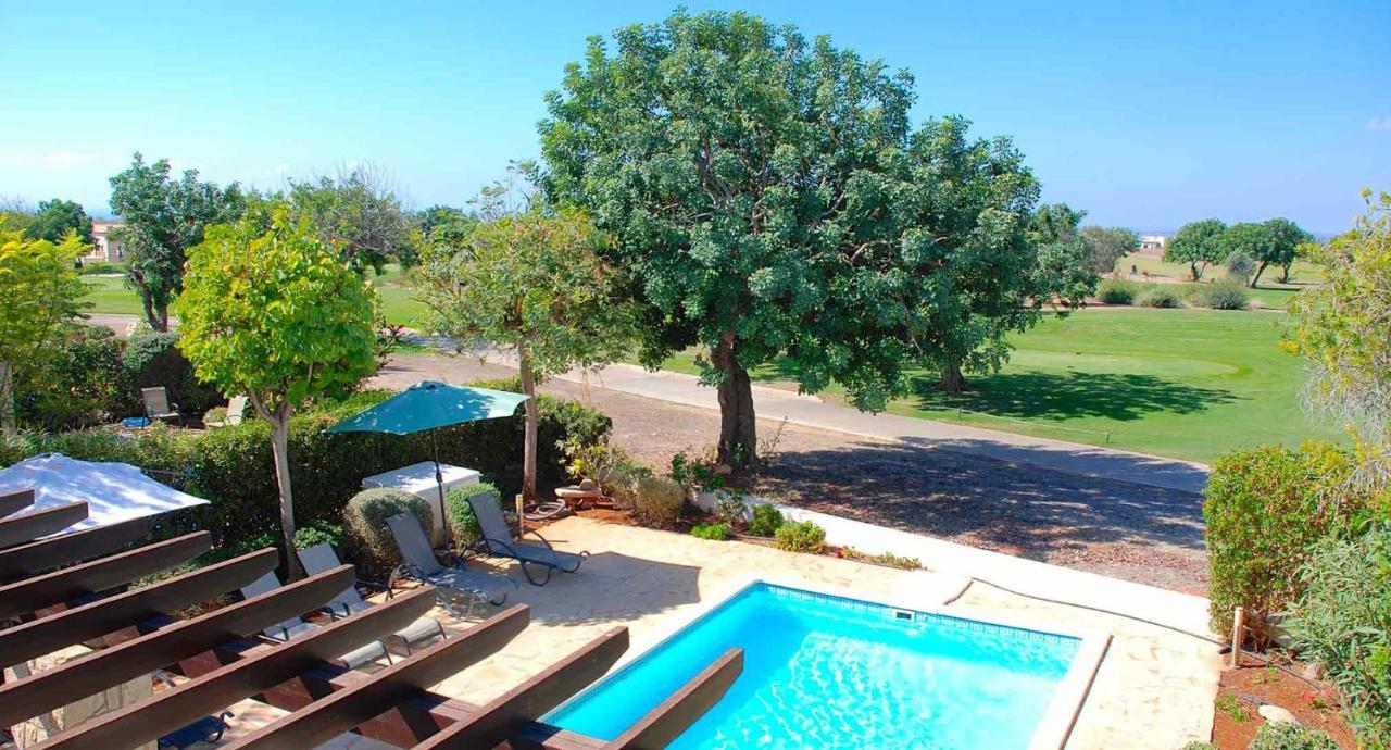 3 Bedroom Cardia With Private Pool, Aphrodite Hills Villa *