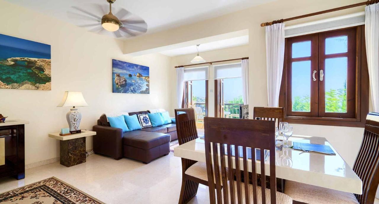 1 Bedroom Nesoi With Sea And Golf Views, Aphrodite Hills Apartment *
