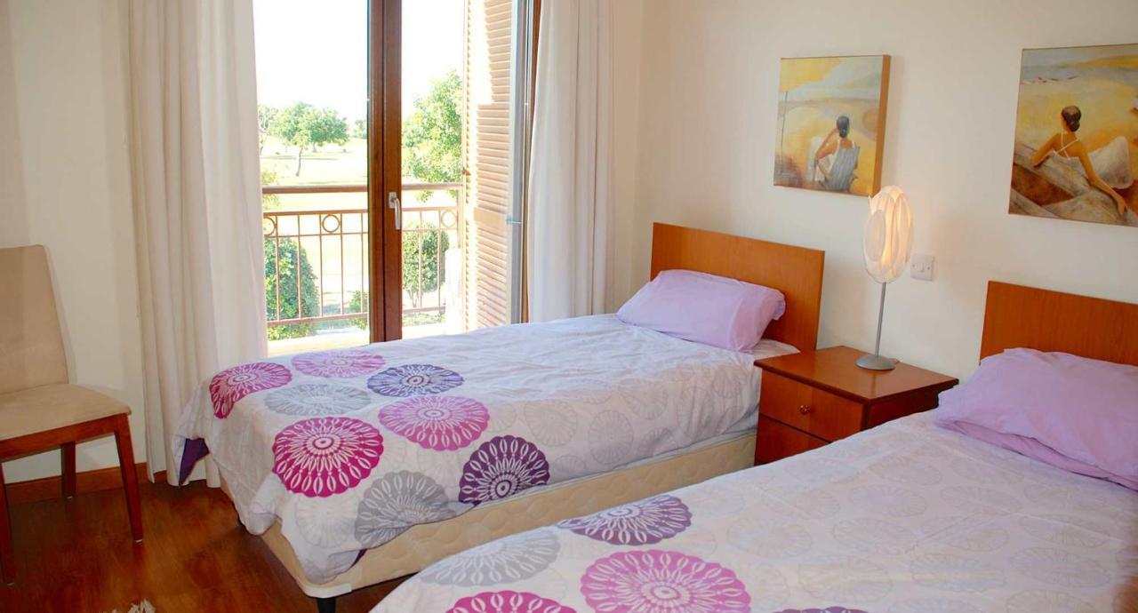 3 Bedroom Cardia With Private Pool, Aphrodite Hills Villa *
