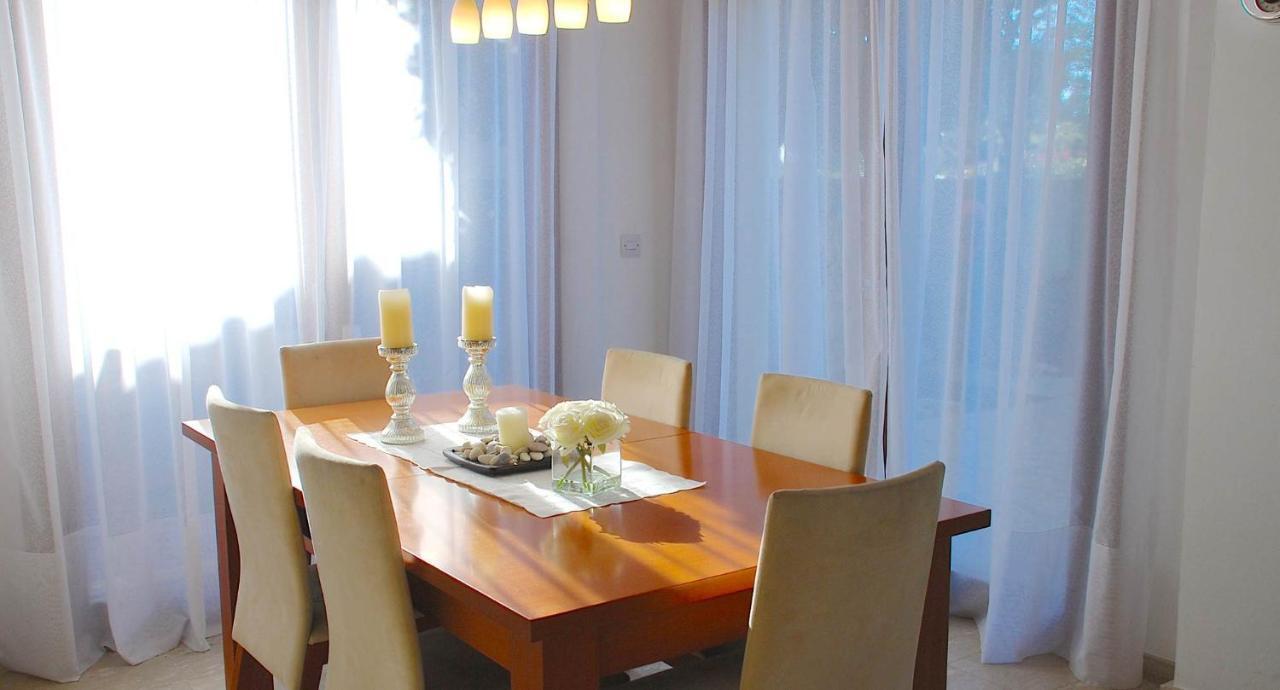 3 Bedroom Cardia With Private Pool, Aphrodite Hills Villa