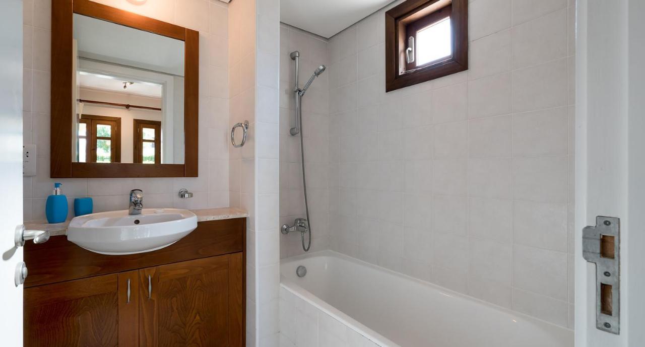 2 Bedroom Helena With Private Garden, Aphrodite Hills